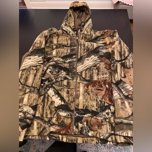 Cabela’s Lined Fleece Hooded Sweatshirt. Woody Break Up Camo.